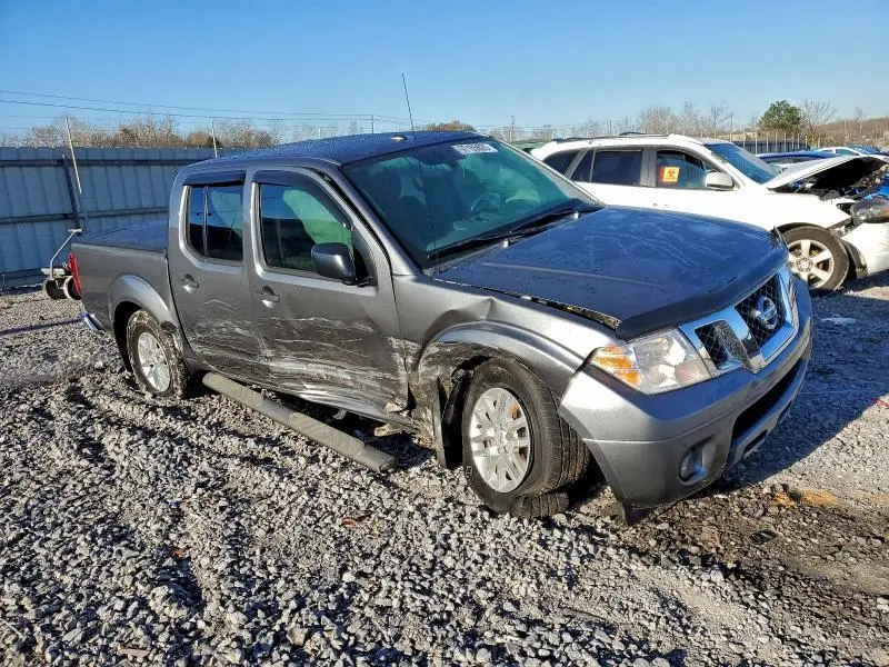 2017 NISSAN FRONTIER S  