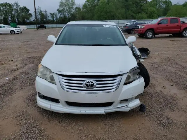 2010 TOYOTA AVALON XL  