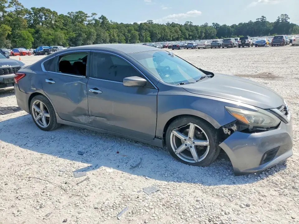 2018 NISSAN ALTIMA 2.5 SR  