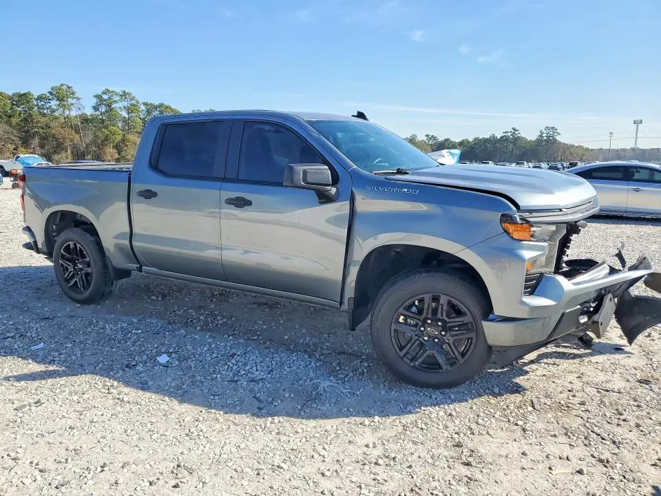 2024 CHEVROLET SILVERADO C1500 CUSTOM  