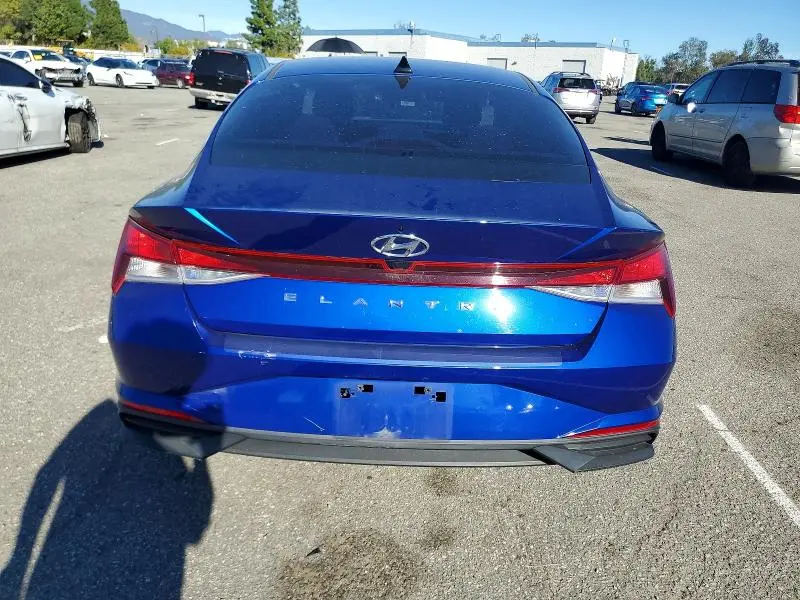 2022 HYUNDAI ELANTRA SEL  