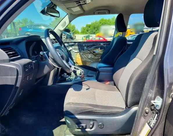 2021 TOYOTA 4RUNNER SR5  