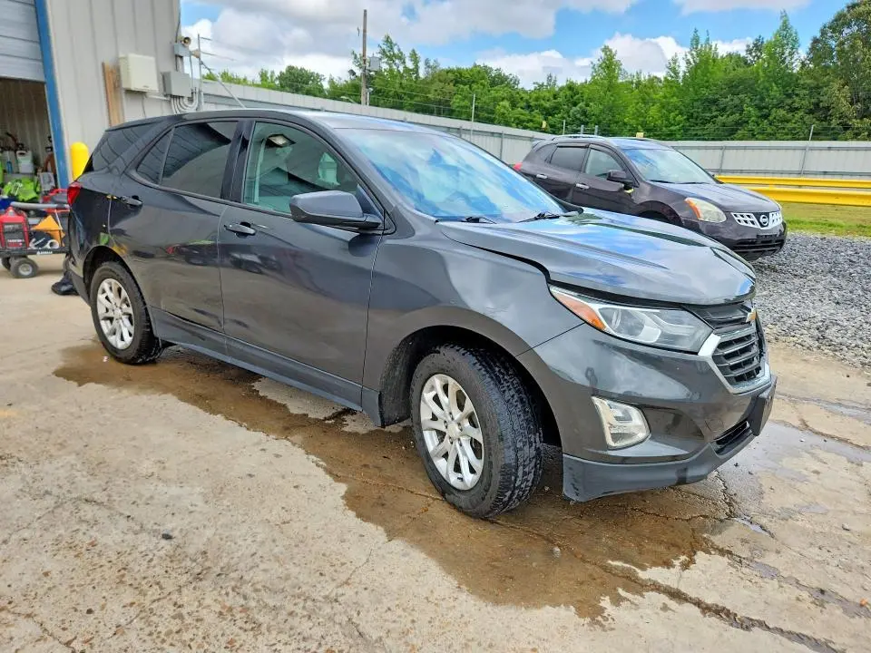 2018 CHEVROLET EQUINOX LS  