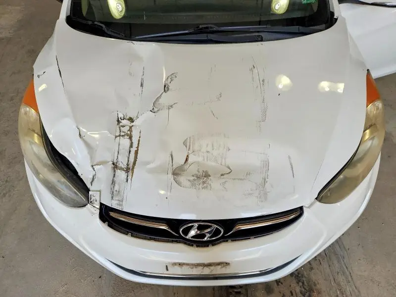 2011 HYUNDAI ELANTRA LIMITED  