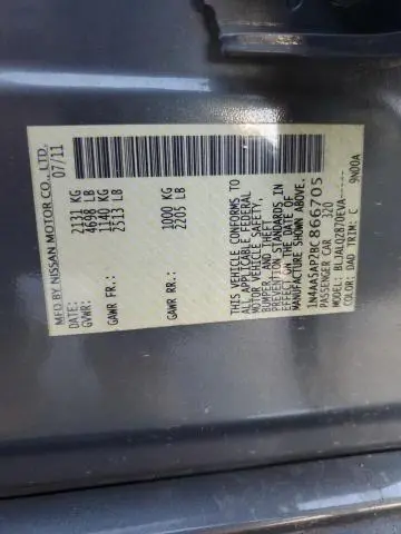 2011 NISSAN MAXIMA S  