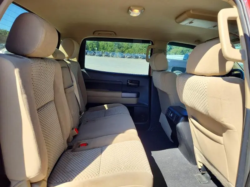 2012 TOYOTA TUNDRA CREWMAX SR5  