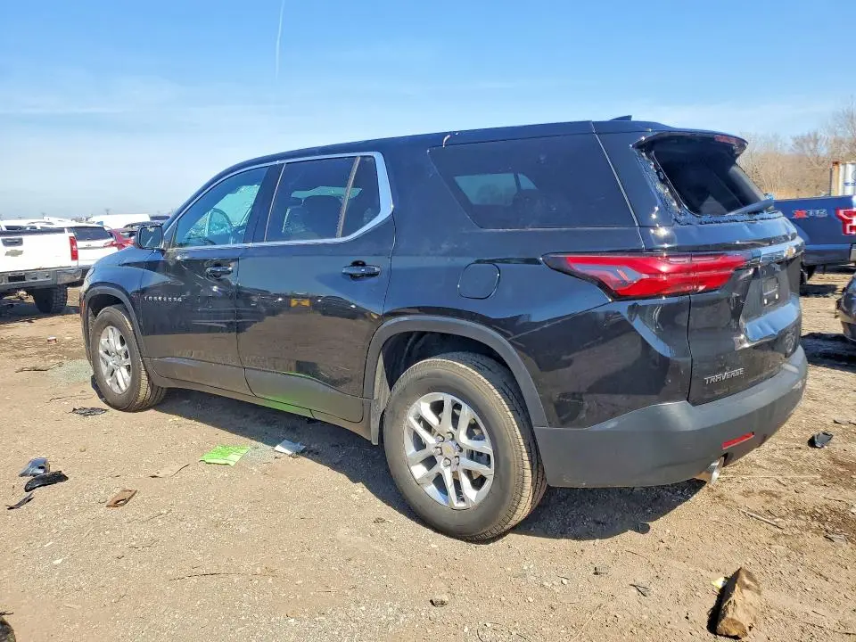2023 CHEVROLET TRAVERSE LS  