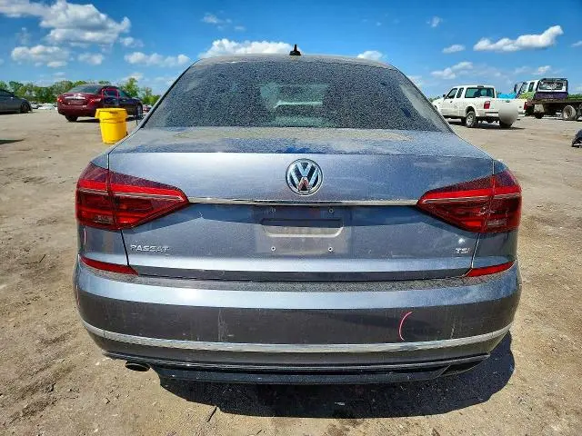 2017 VOLKSWAGEN PASSAT R-LINE  