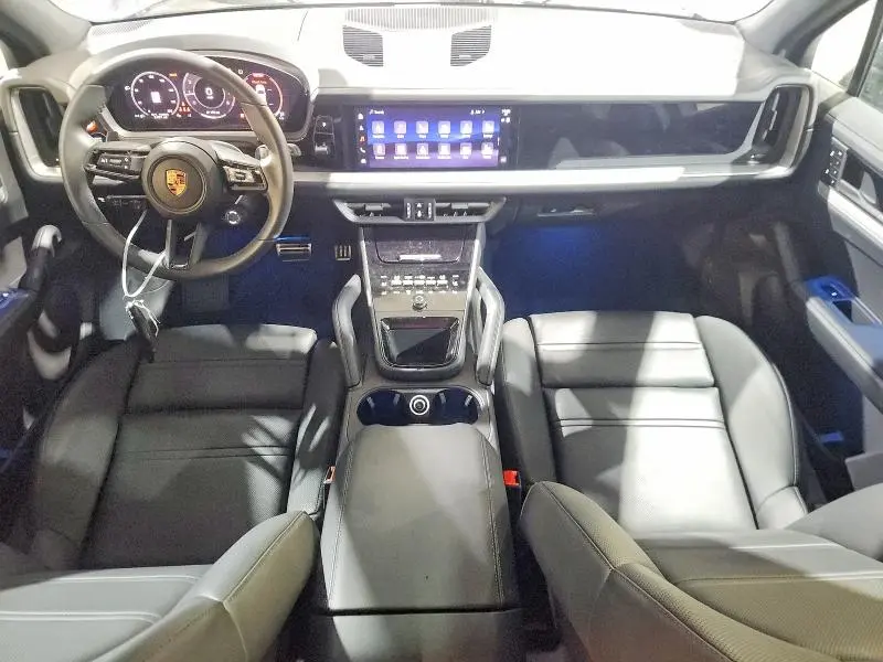 2026 PORSCHE CAYENNE S  