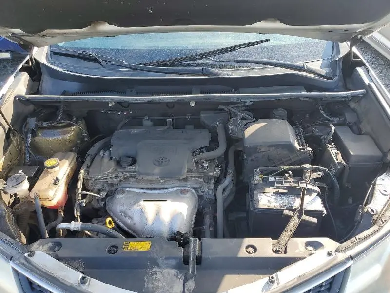 2014 TOYOTA RAV4 XLE  