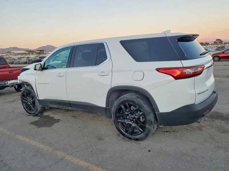 2020 CHEVROLET TRAVERSE LS  