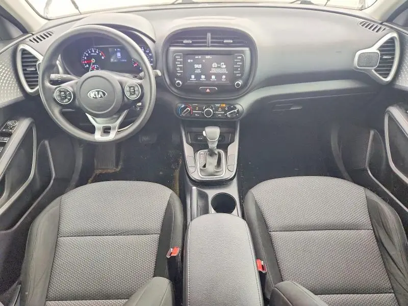 2020 KIA SOUL LX  