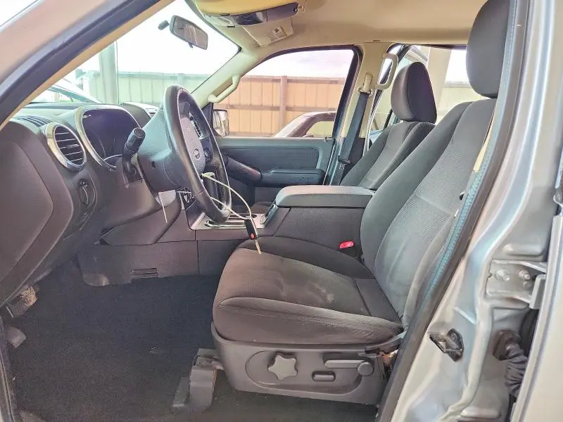 2010 FORD EXPLORER XLT  