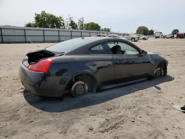 2010 INFINITI G37 BASE  