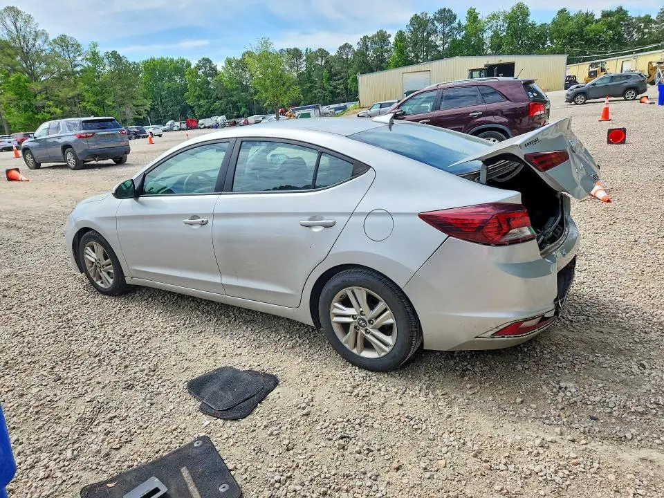 2019 HYUNDAI ELANTRA SEL  
