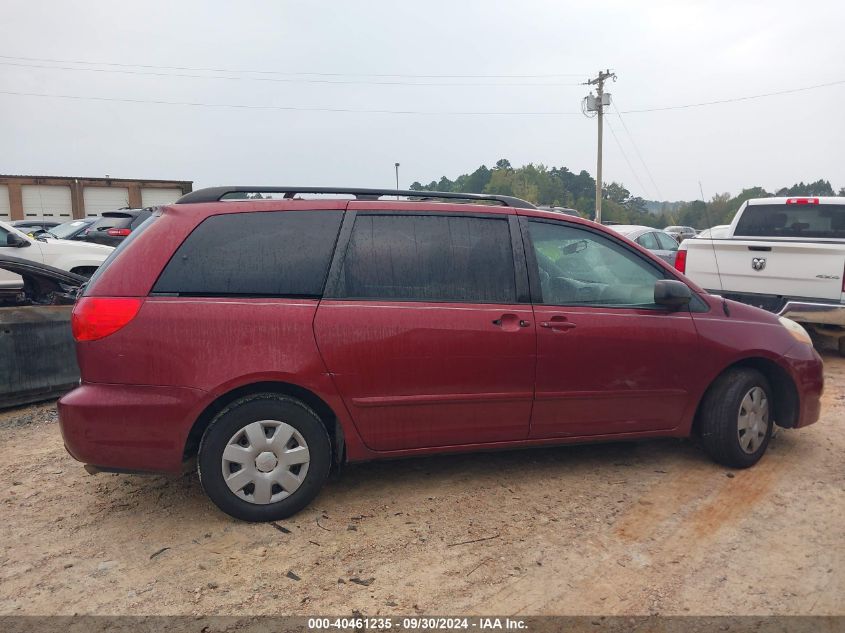 2010 TOYOTA SIENNA LE