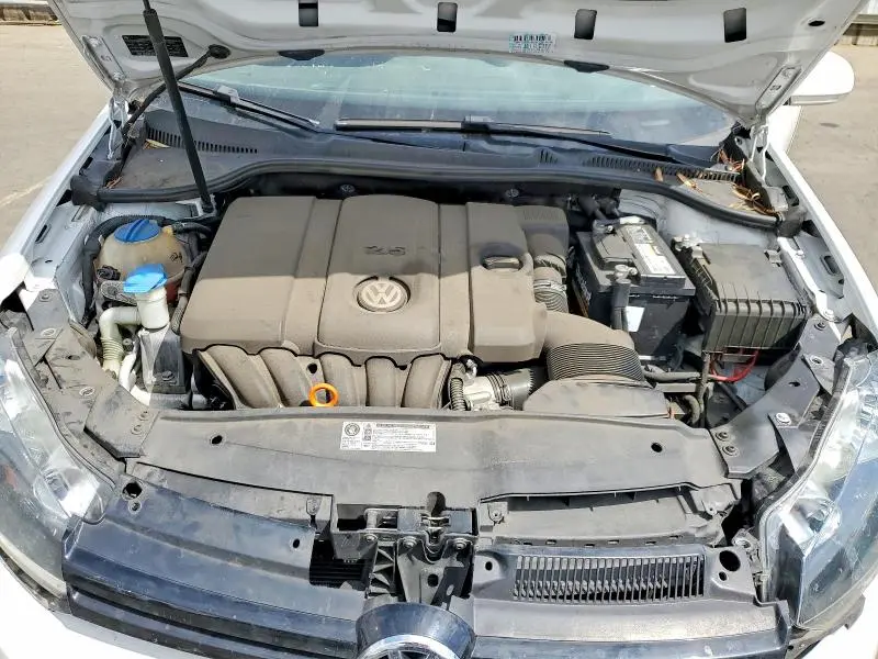2011 VOLKSWAGEN JETTA S  
