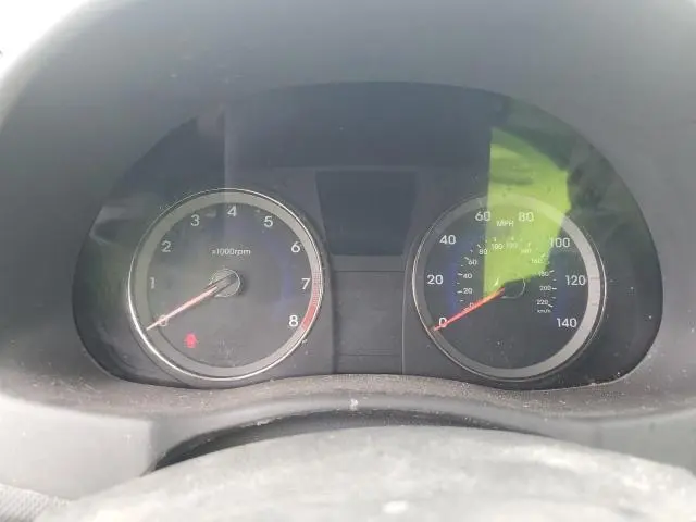 2012 HYUNDAI ACCENT GLS  