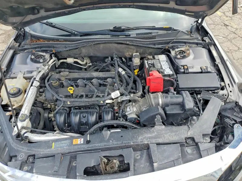 2011 FORD FUSION SE  