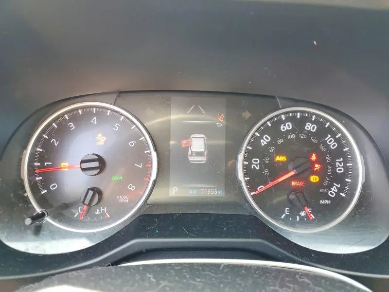 2019 TOYOTA RAV4 LE  