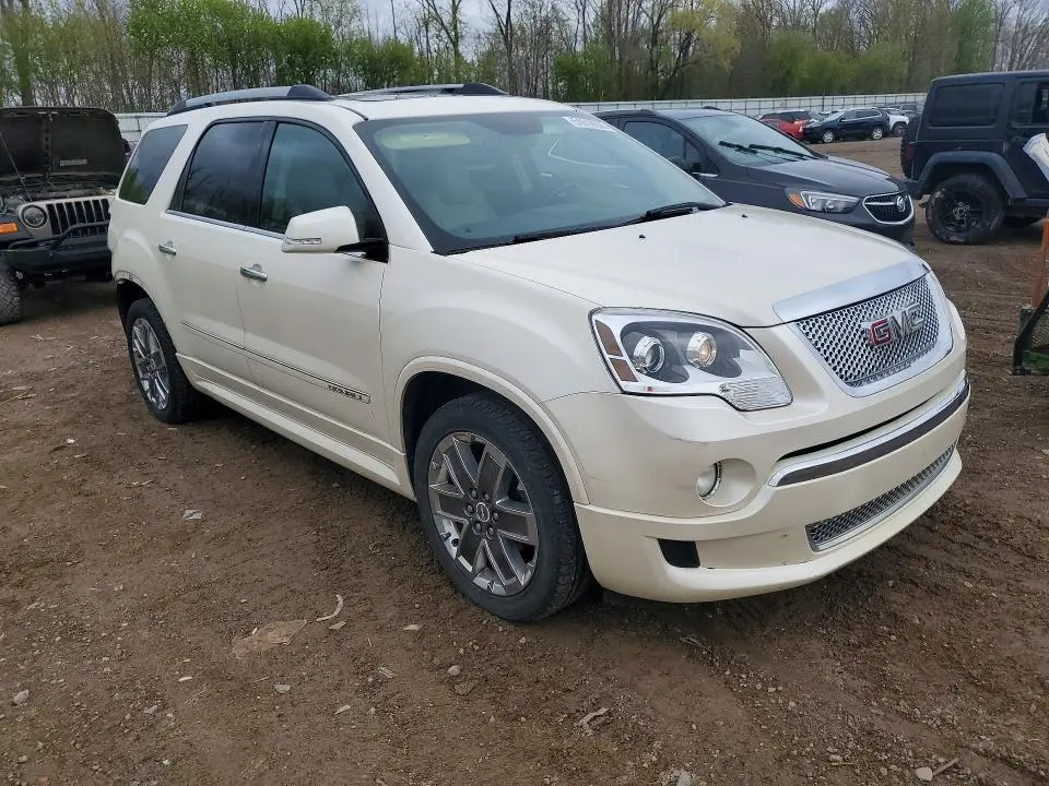2011 GMC ACADIA DENALI  