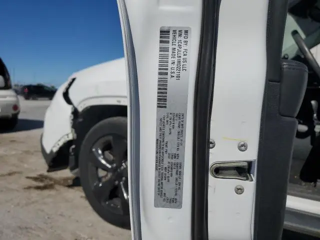 2021 JEEP CHEROKEE LATITUDE PLUS  