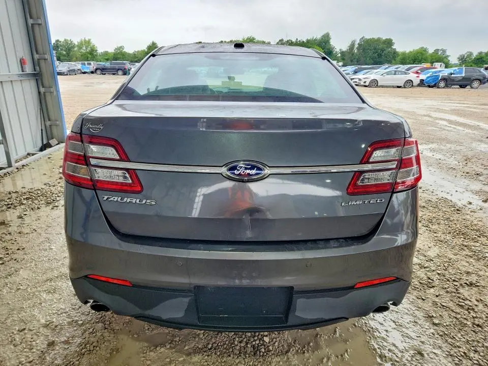 2015 FORD TAURUS LIMITED  