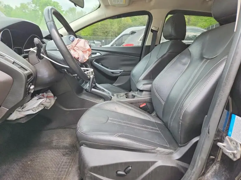 2014 FORD FOCUS TITANIUM  