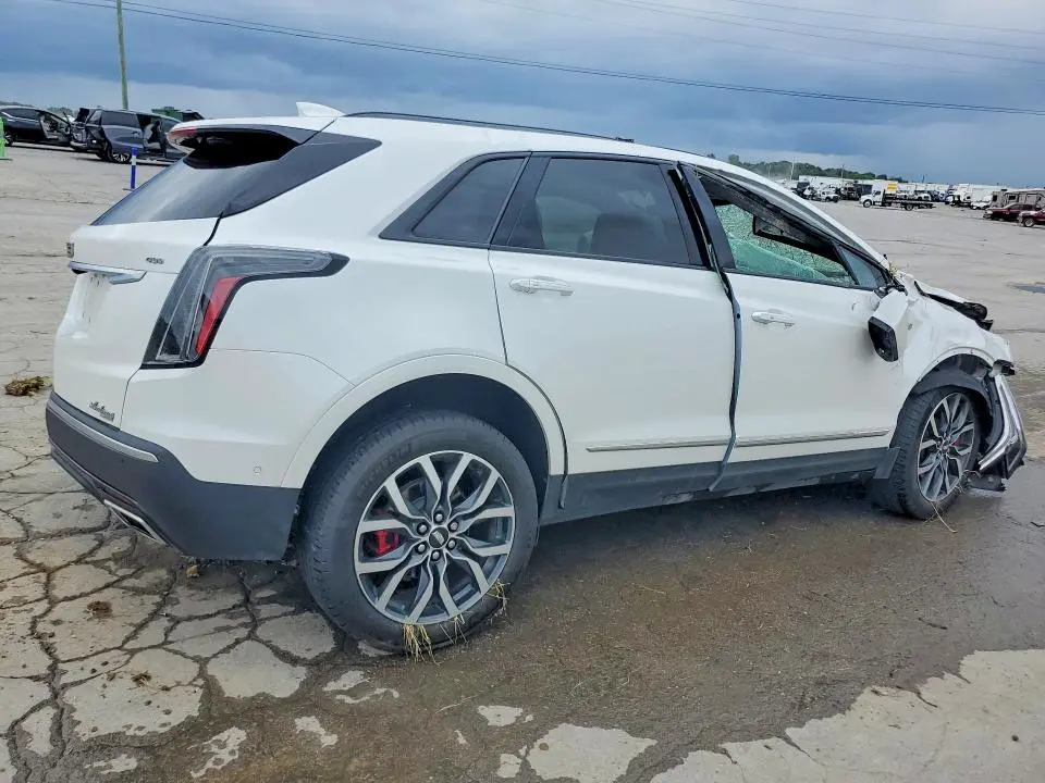 2025 CADILLAC XT5 SPORT  