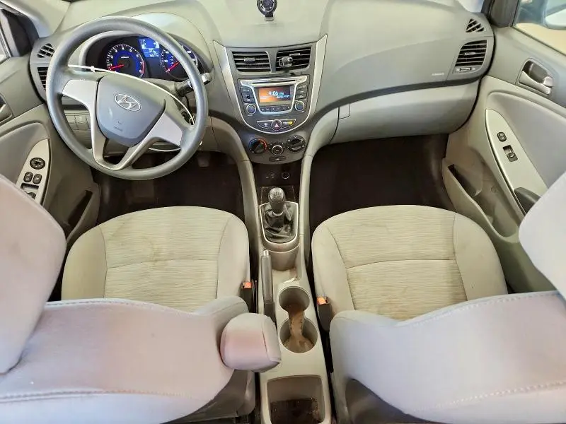 2016 HYUNDAI ACCENT SE  