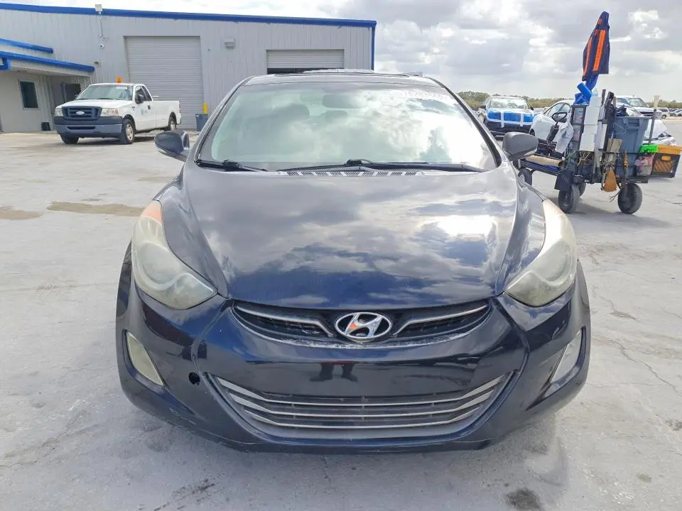 2012 HYUNDAI ELANTRA LIMITED  