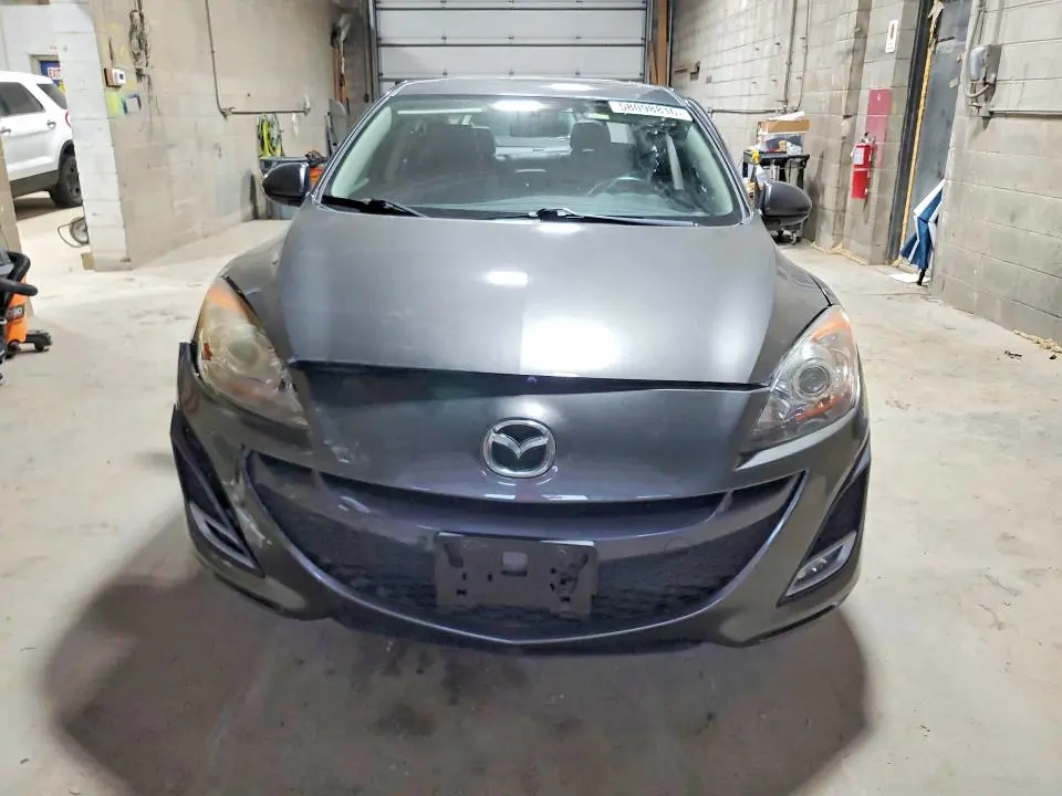 2011 MAZDA 3 S  