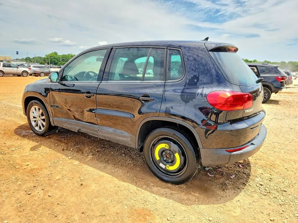 2014 VOLKSWAGEN TIGUAN S  