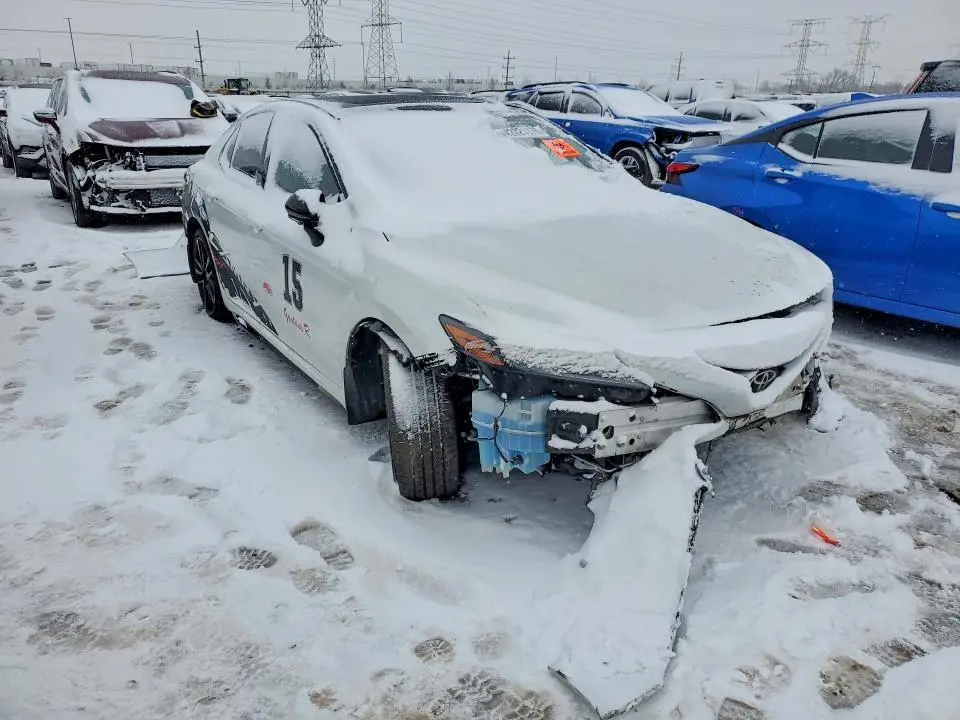 2021 TOYOTA CAMRY XSE V6  