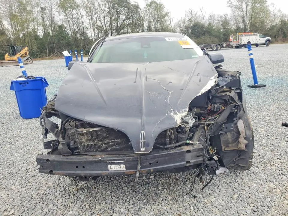2014 LINCOLN MKS   