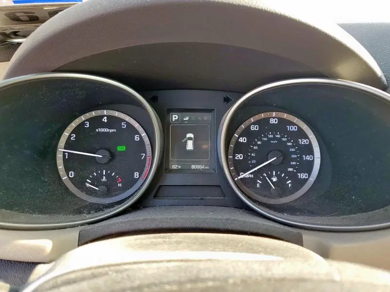 2018 HYUNDAI SANTA FE SE