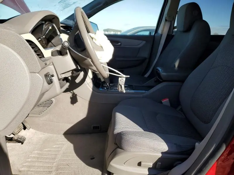 2014 CHEVROLET TRAVERSE LT  