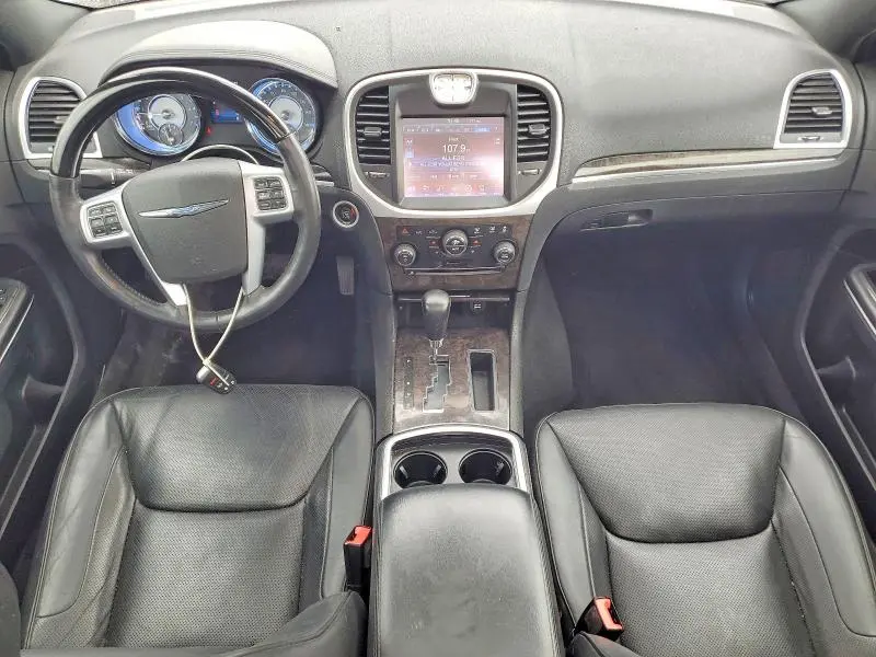 2012 CHRYSLER 300C   