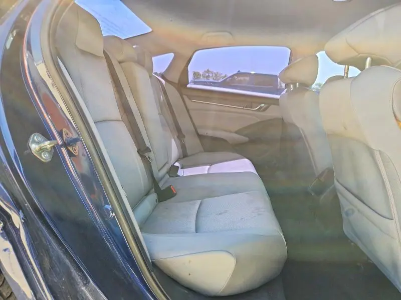 2018 HONDA ACCORD LX  