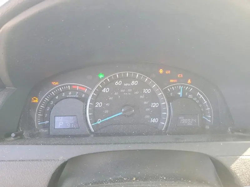 2015 TOYOTA CAMRY LE  