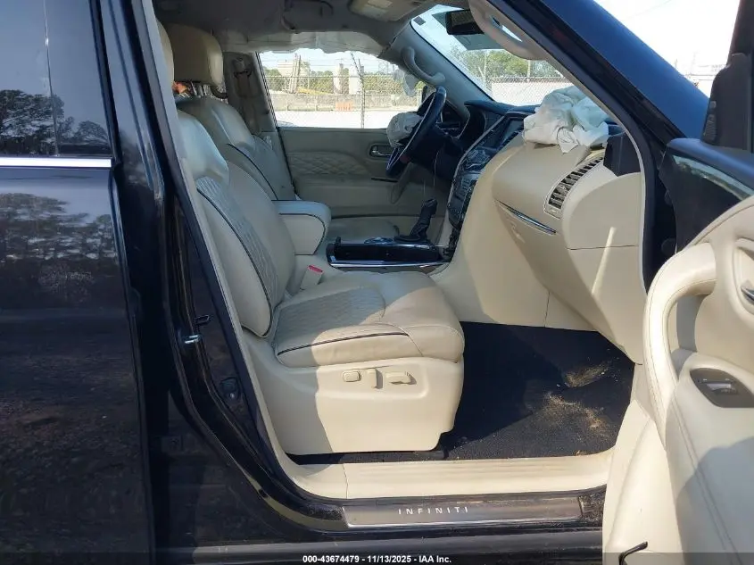 2019 INFINITI QX80 LUXE