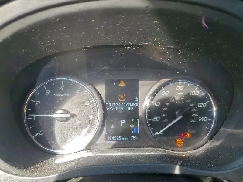 2018 MITSUBISHI OUTLANDER ES  