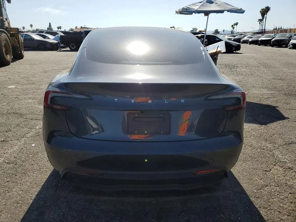 2025 TESLA MODEL 3   