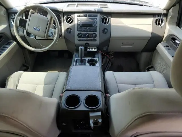 2010 FORD EXPEDITION XLT  