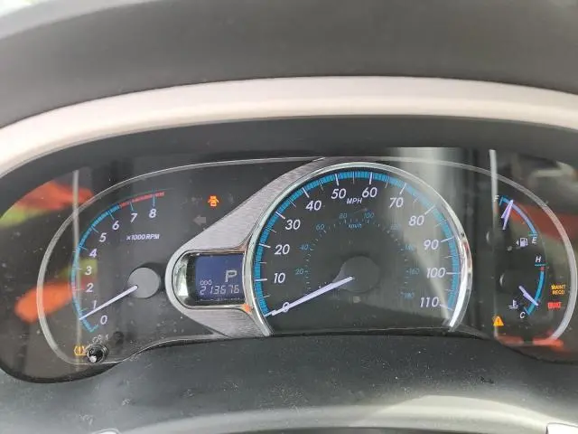 2011 TOYOTA SIENNA XLE  