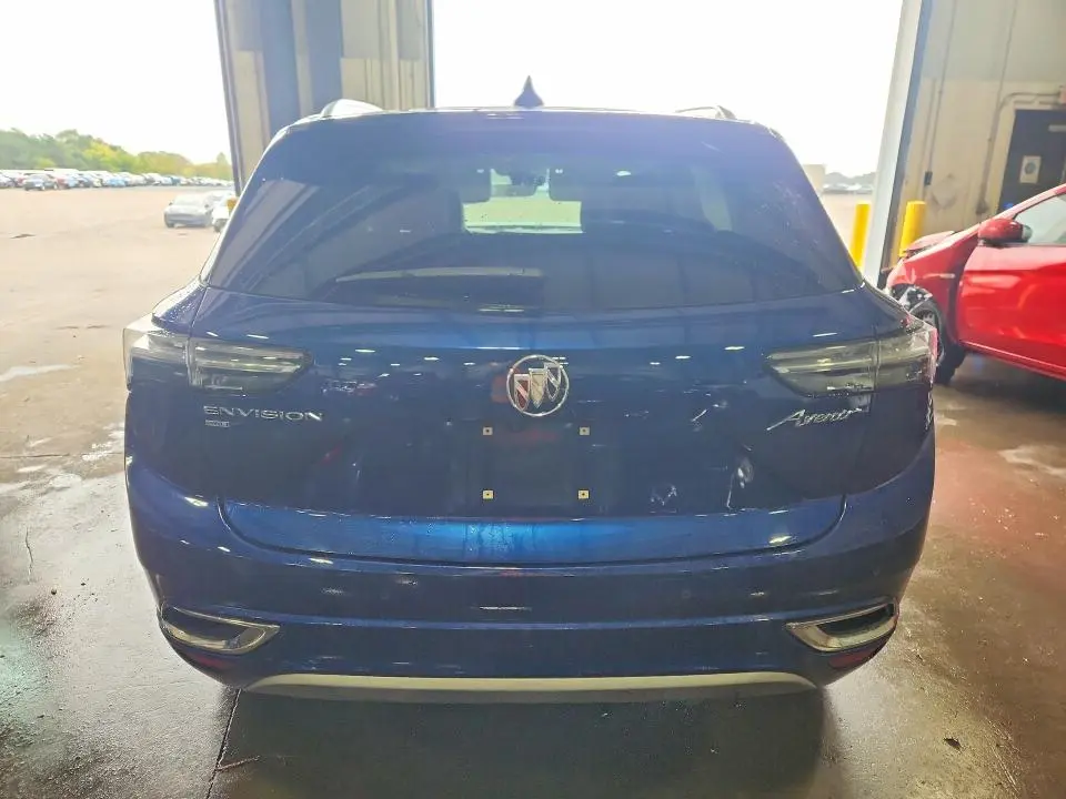 2022 BUICK ENVISION AVENIR  