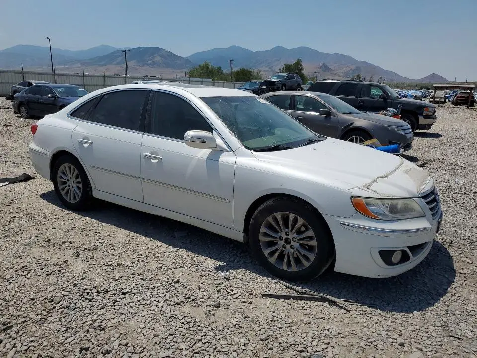 2011 HYUNDAI AZERA LIMITED  