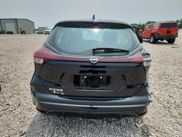 2023 NISSAN KICKS S  