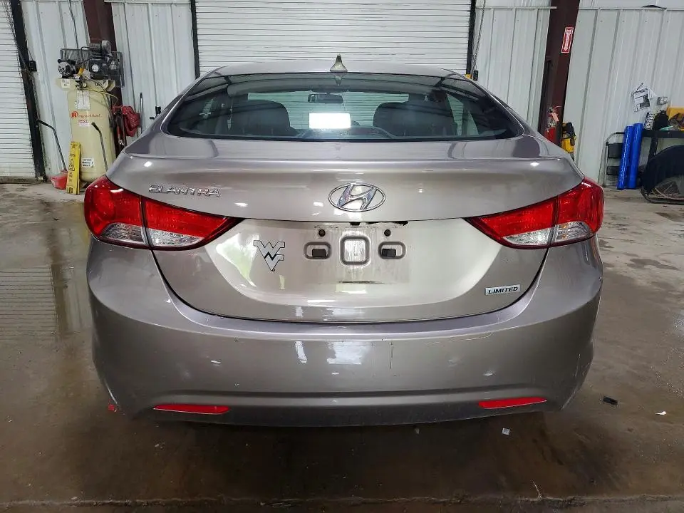 2013 HYUNDAI ELANTRA LIMITED  