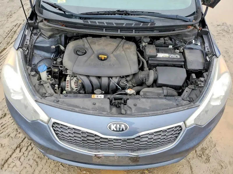 2016 KIA FORTE LX  